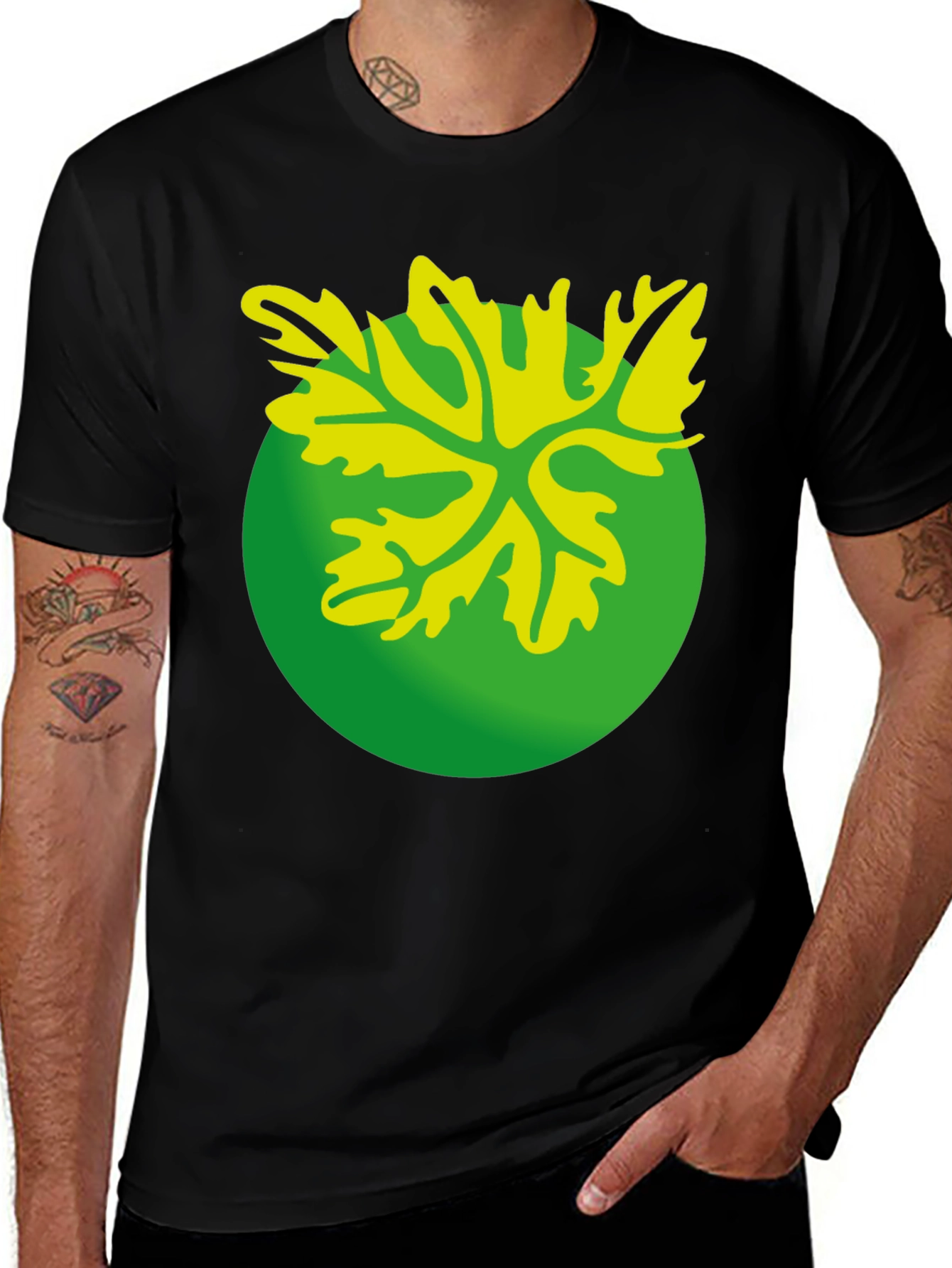 Green Leaf Graphic Black T-Shirt
