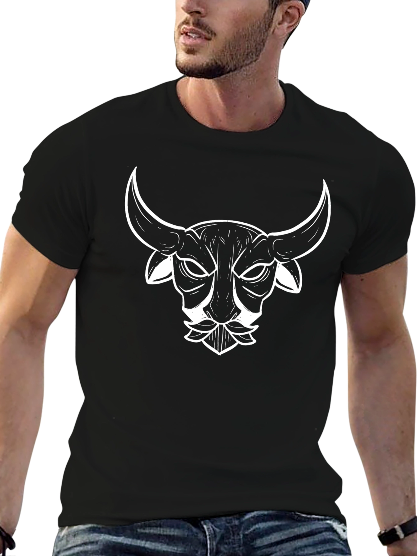 Bull Head Graphic Tee - Black Cotton T-Shirt